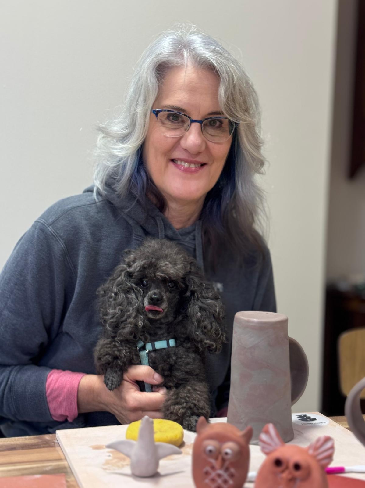 Marta - instructor de cerámica bizcocho.art